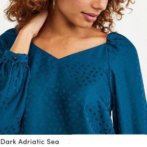 Spotty Puff Sleeve Long sleeve Top